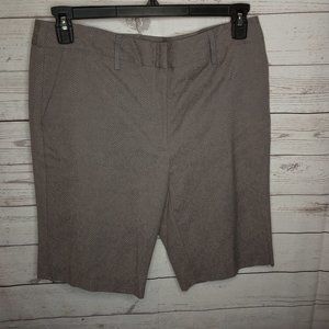 LIZZIE DRIVER WOMEN'S SZ 12 GOLF SHORTS NWOT SZ 12